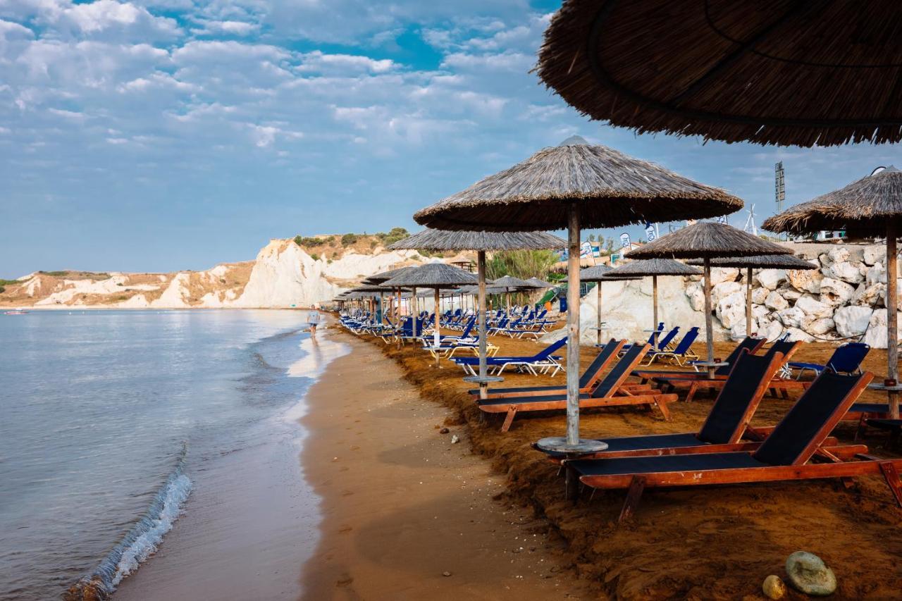 Captain Nemo Xi Beach Exterior photo